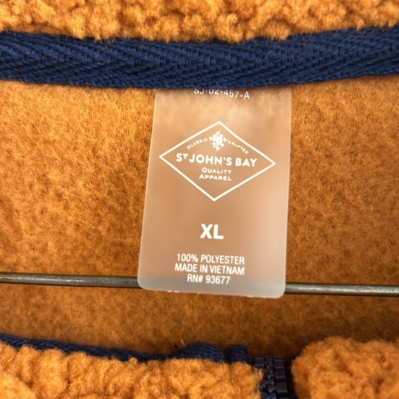 St Johns Bay quarter zip Sweatshirt - Picture 5 of 5